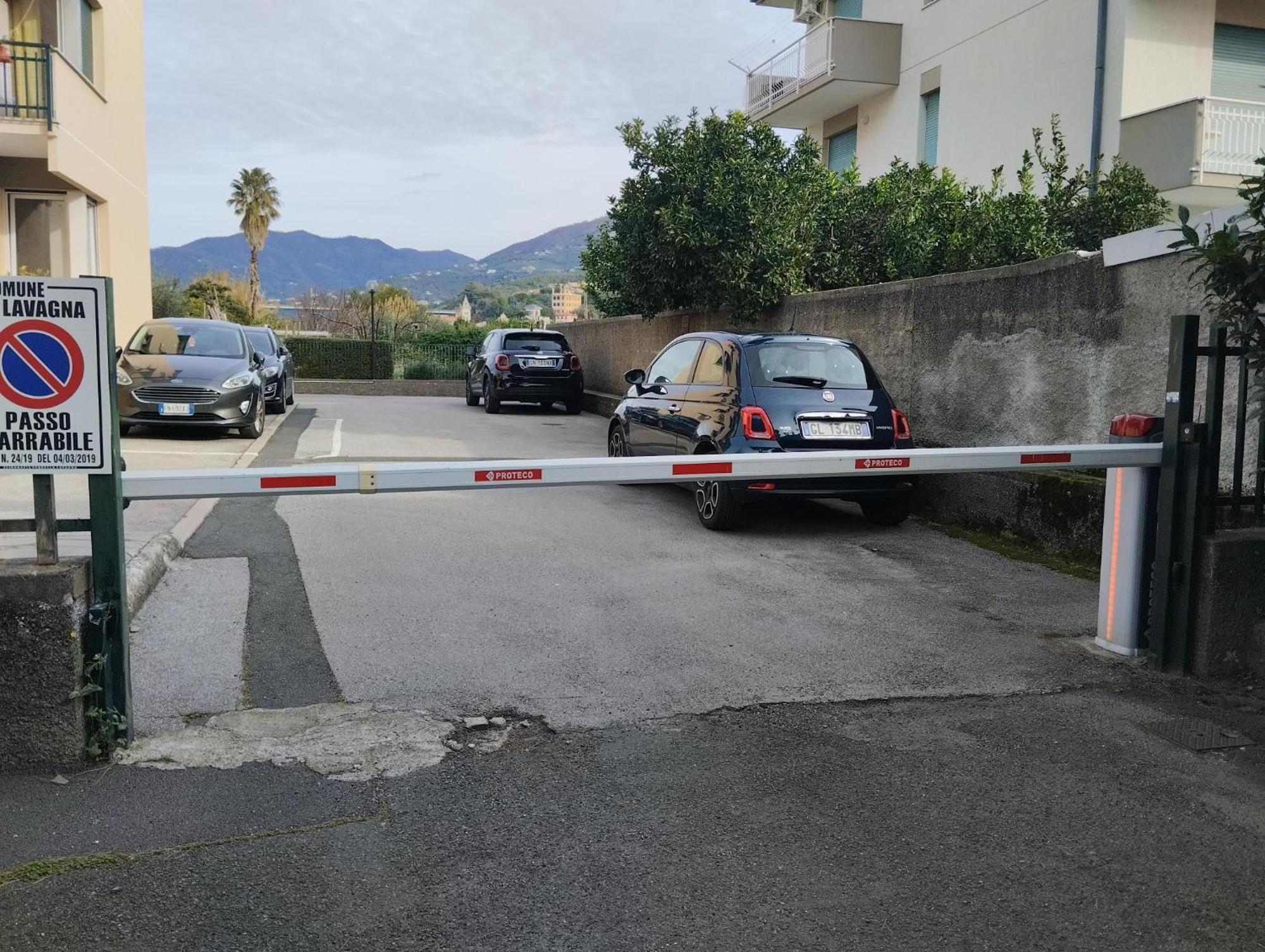 Appartamento Con Posto Auto Lavagna Esterno foto
